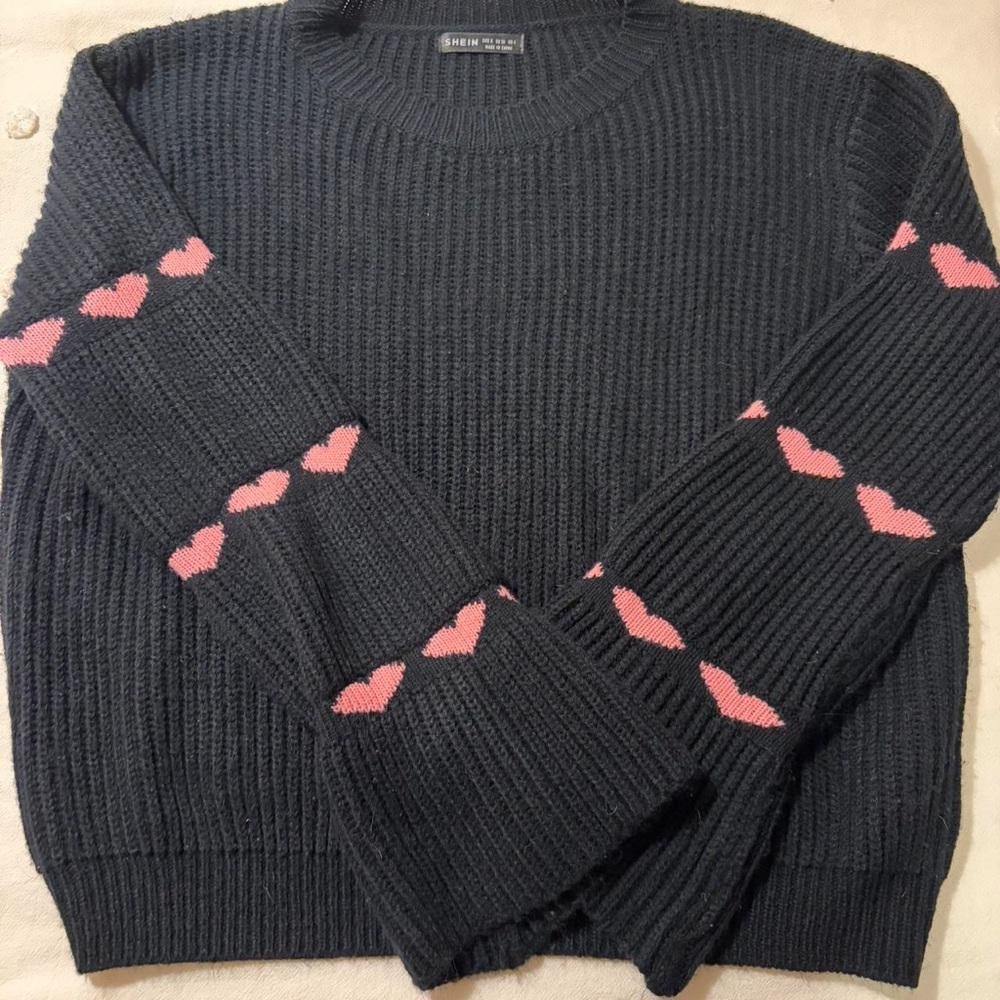 SHEIN Black Knit Sweater